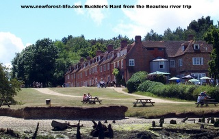 New Forest-Beaulieu from the river